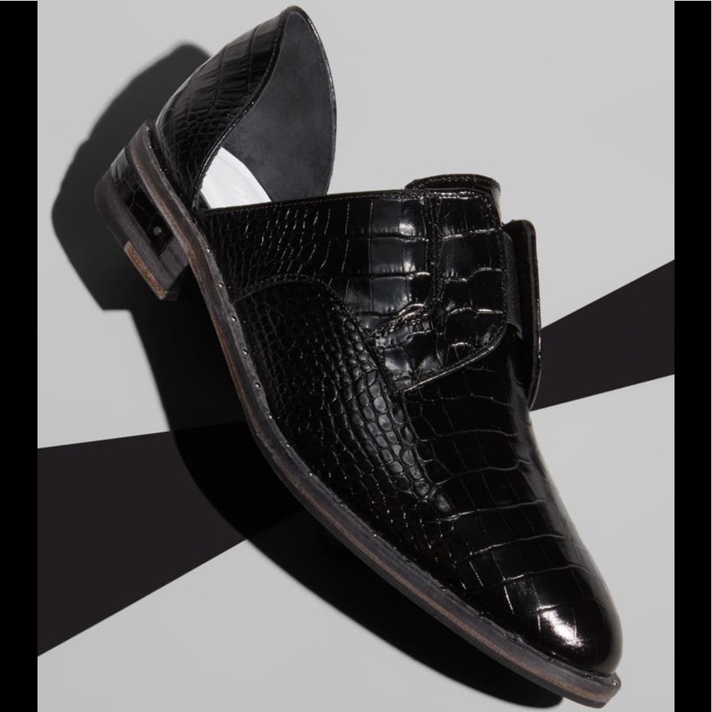 Freda Salvador black croc embossed leather 8.5 loafer flats dorsay with box